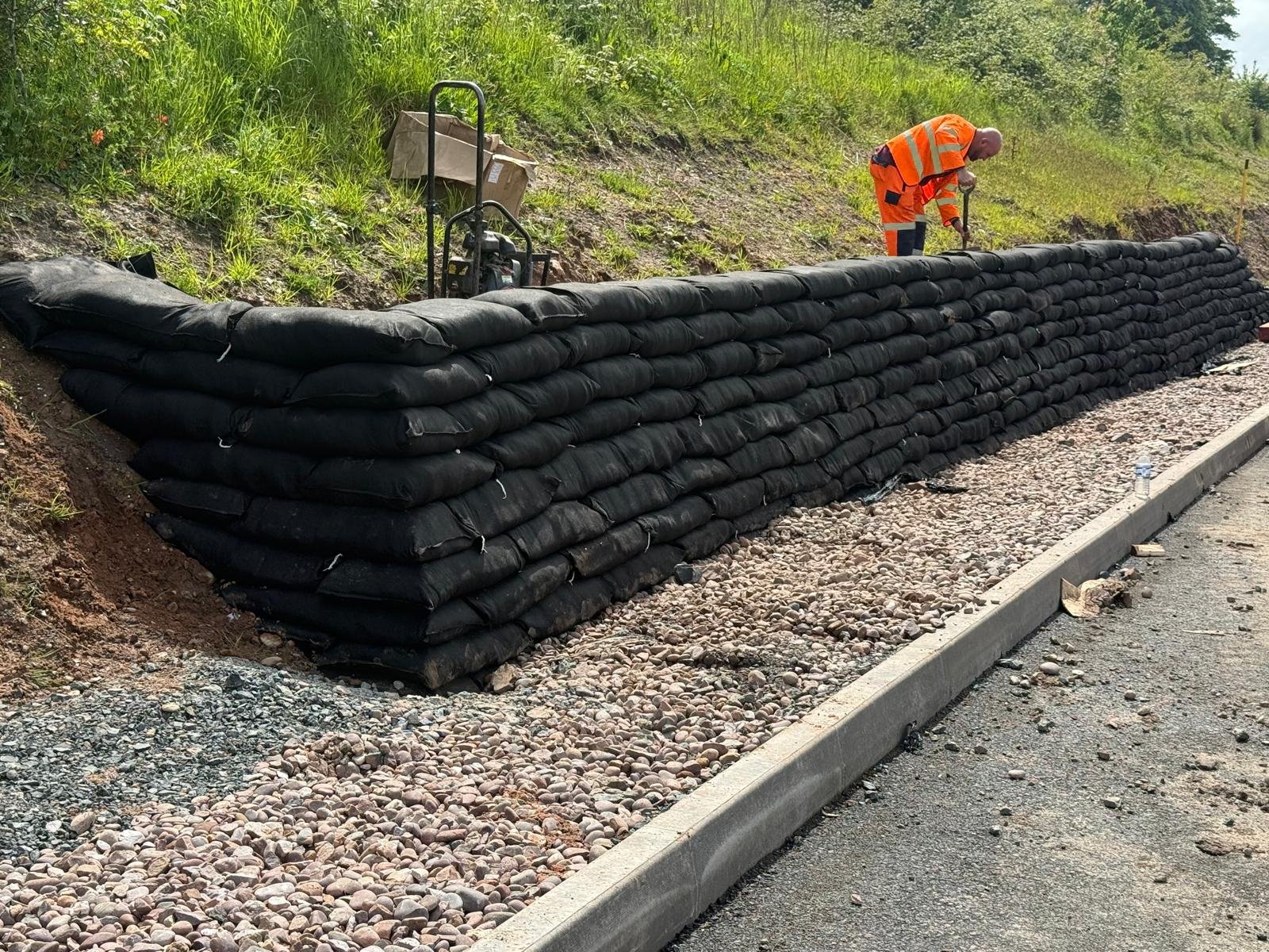 ECO-MSE retaining wall being built with Green Gravity Walls for Telford and Wrekin Council